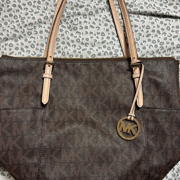 Michael Kors Dark Brown Signature Tote - Picture 1 of 4